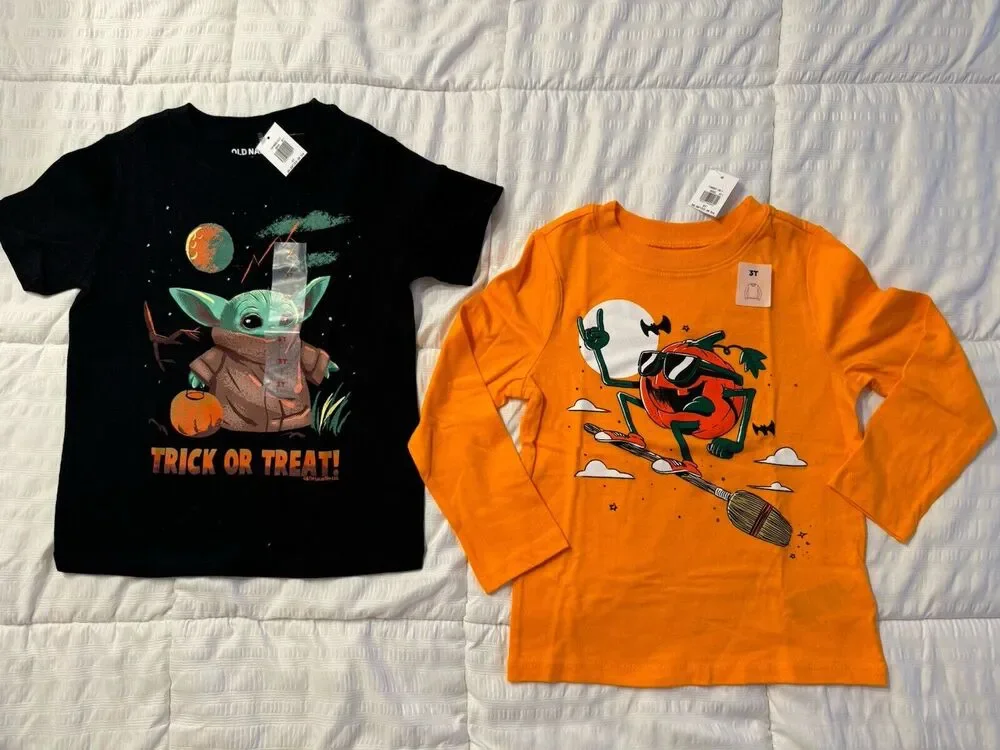 NWT Lot of 2 Old Navy Baby Yoda Halloween Pumpkin Graphic T-shirts 3T